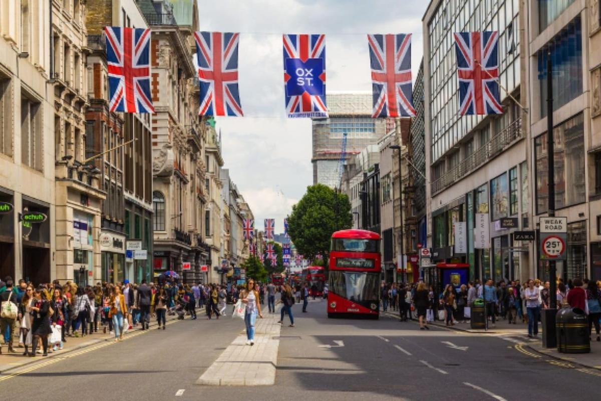 2 Bed In Oxford Street Appartamento *