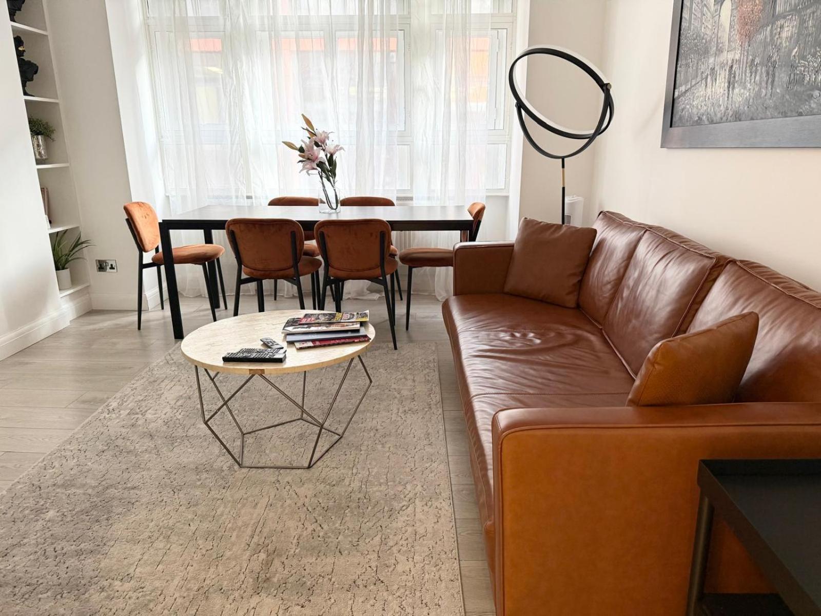 Appartamento 2 Bed In Oxford Street Londra