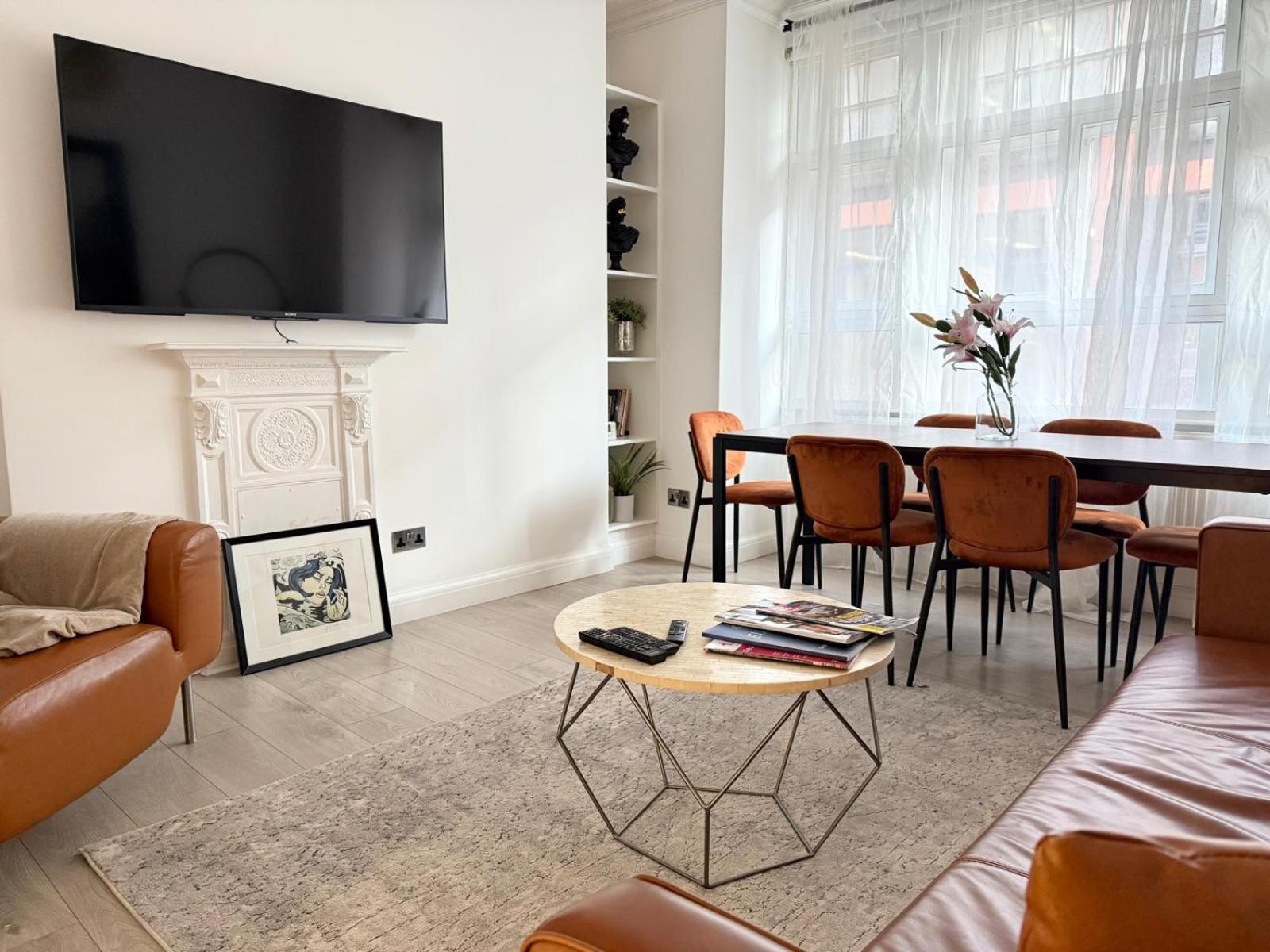 2 Bed In Oxford Street *