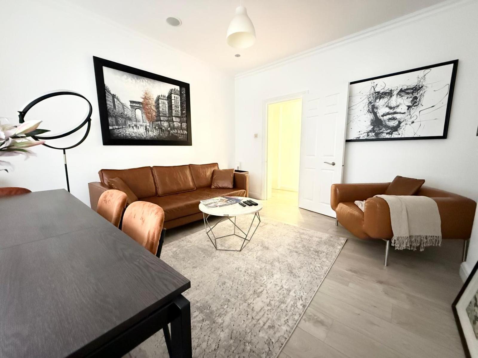 2 Bed In Oxford Street Appartamento