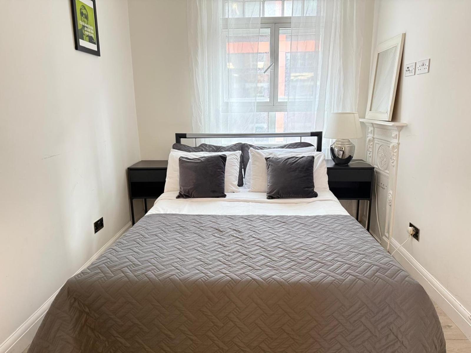 2 Bed In Oxford Street Appartamento *