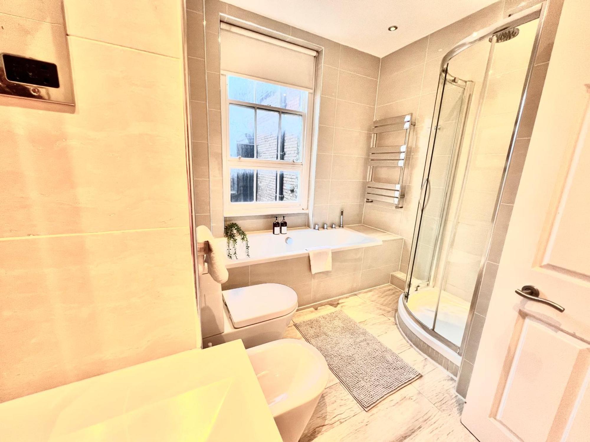 2 Bed In Oxford Street Appartamento Londra